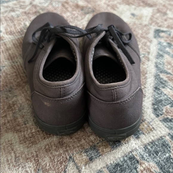 WORN 1X Vans Atwood Gray Mono Low Tops - Picture 3 of 6